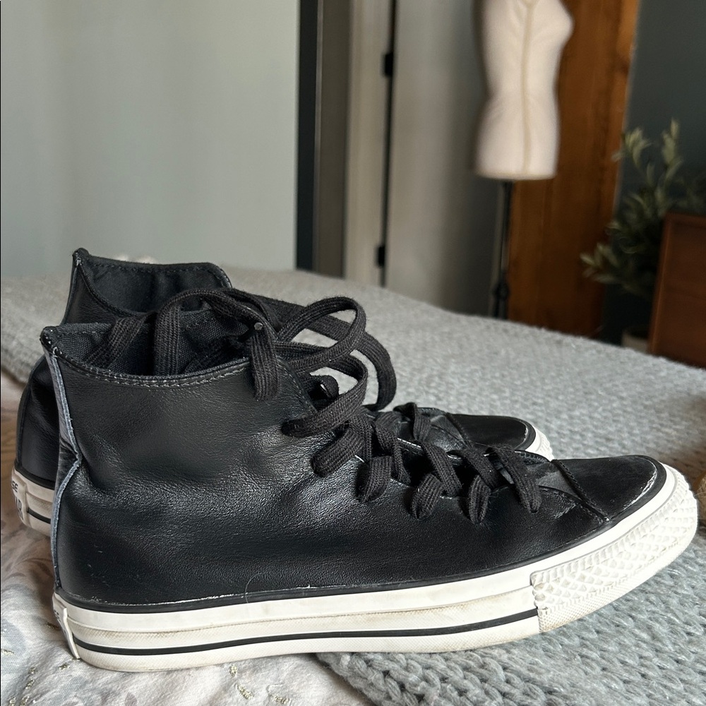 Black leather High-Top Sneakers converse